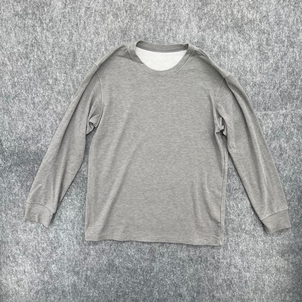 Uniqlo Heattech Shirt Mens Medium Ultra Warm Crew Neck Long Sleeve Thermal Gray